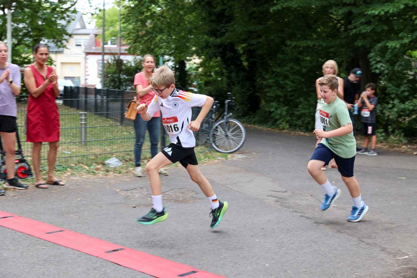 Oberwaldgazellen bei der Vorbereitung auf den Baden-Marathon 2026